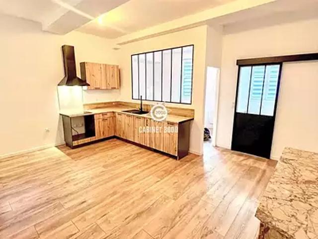 Toulon 83000 Achat / Vente appartement 2 pièces t2