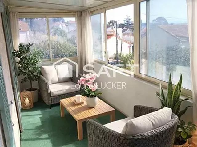 Toulon 83000 Achat / Vente appartement 2 pièces t2 parking