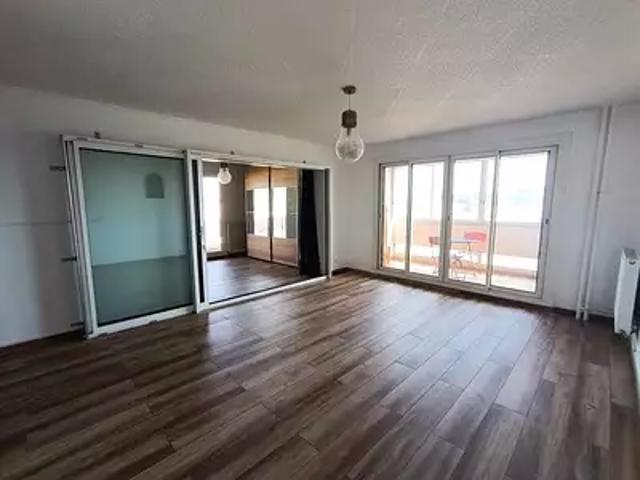 Toulon 83000 Achat / Vente appartement 4 pièces t4