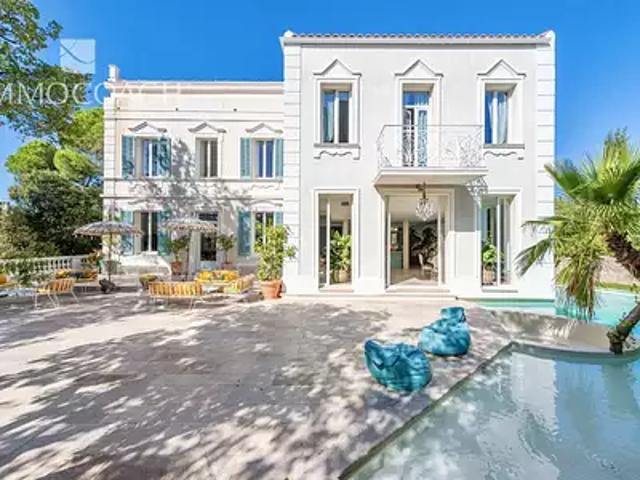Toulon 83000 Achat / Vente maison 15 pièces t15 piscine