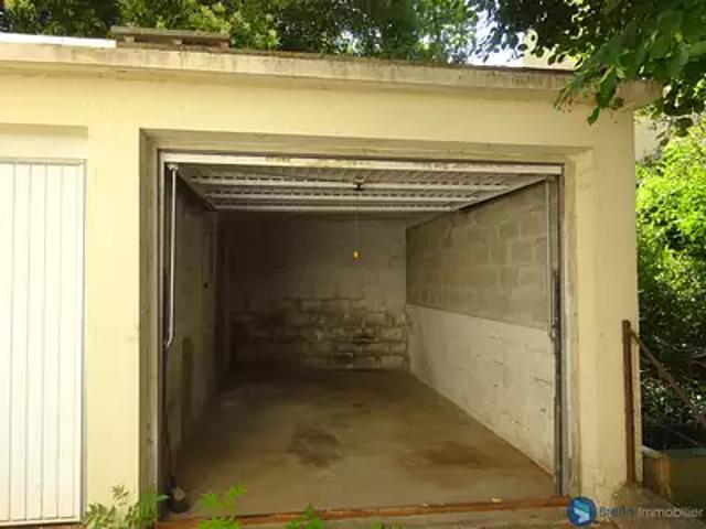 Toulon 83000 Location parking