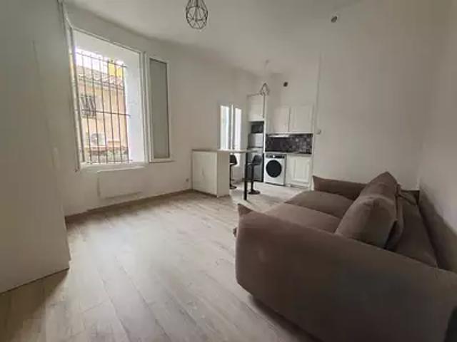 Toulon 83100 Location appartement 1 pièce t1