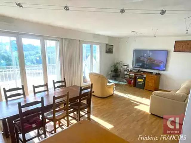 Toulon 83200 Achat / Vente appartement 5 pièces t5 cave