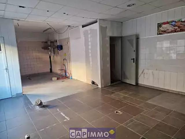 Toulon 83200 Achat / Vente divers 1 pièce