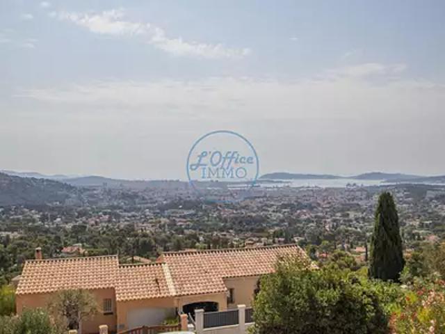 Toulon 83200 Achat / Vente maison 5 pièces t5 piscine terrasse