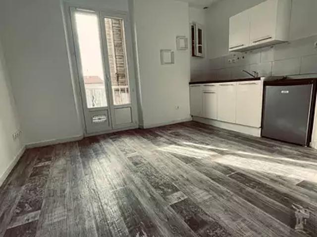 Toulon 83200 Location appartement 1 pièce t1