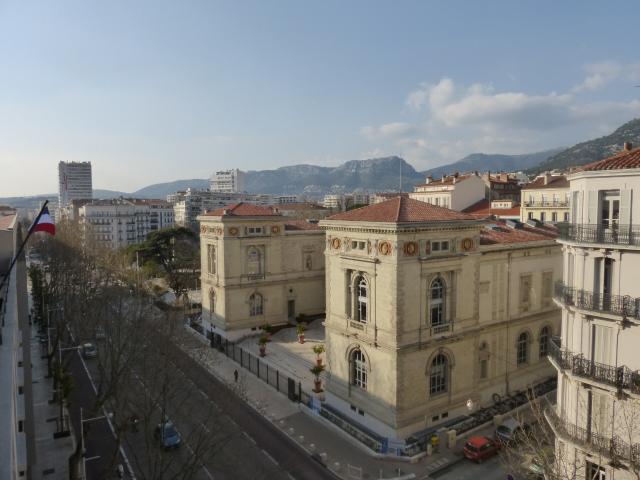 TOULON CENTRE VILLE. PALAIS LECLERC