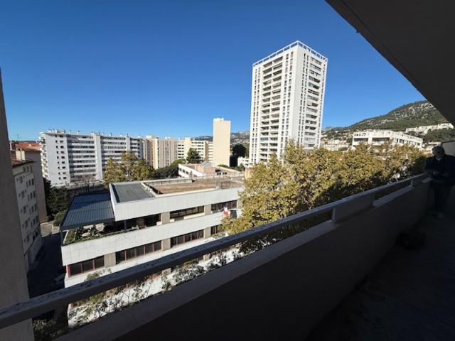 TOULON CLARET: Appartements 5 pièces