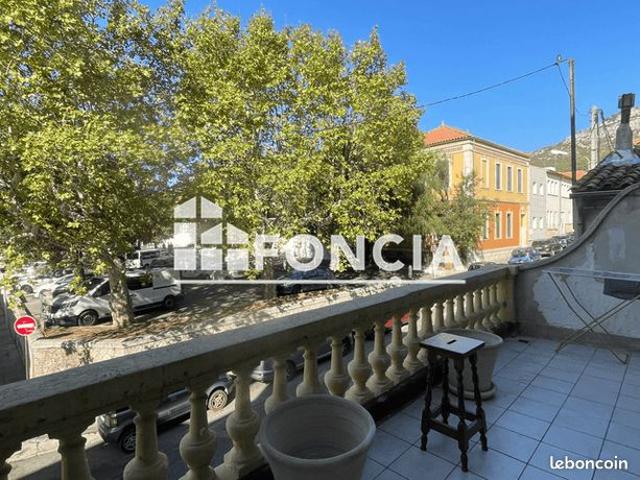 TOULON EST APPARTEMENT 57m2 AVEC TERRASSE