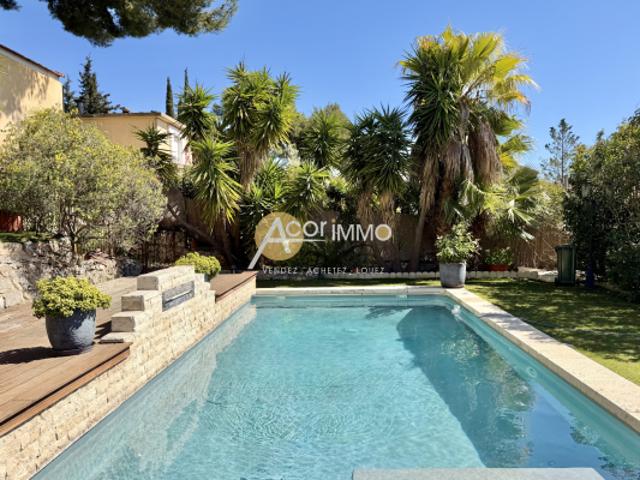 Toulon Est Bas Faron Maison 7 pièces garage et piscine