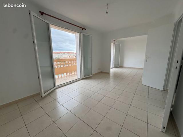 TOULON OUEST: Appartement T3 Toulon Ouest avec parking