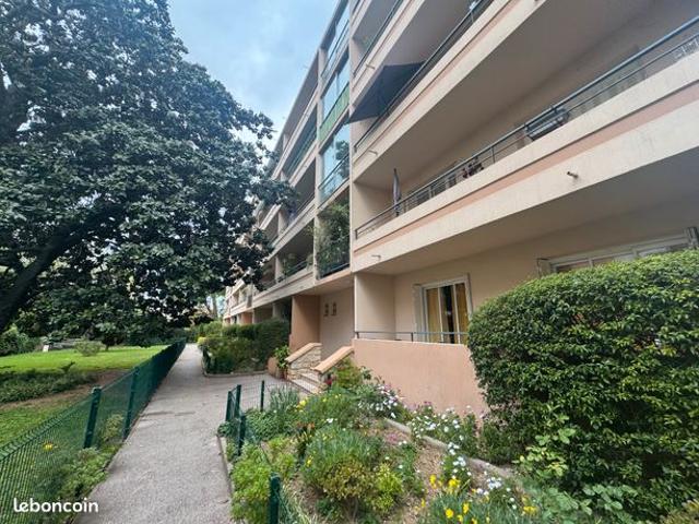 TOULON OUEST: Appartement T4 66m2