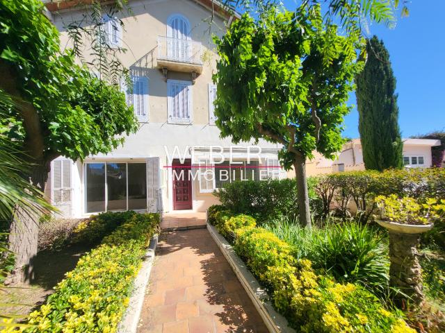 TOULON OUEST Maison 149 m2 terrain 420 m2