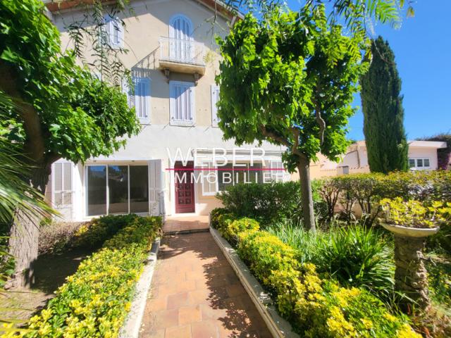TOULON OUEST Maison 149 m2 terrain 420 m2