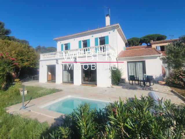 TOULON OUEST MAISON 200 m2 6 chambres Piscine