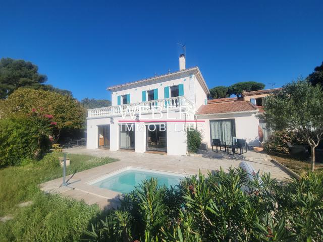 TOULON OUEST MAISON 200 m2 6 chambres Piscine