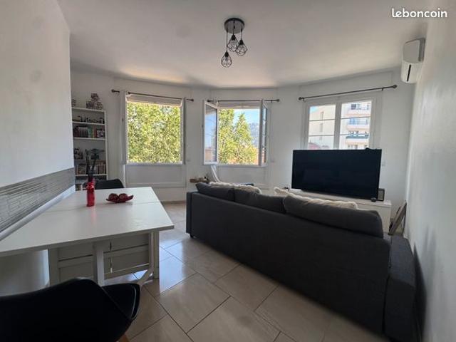 TOULON OUEST T3 62 m2