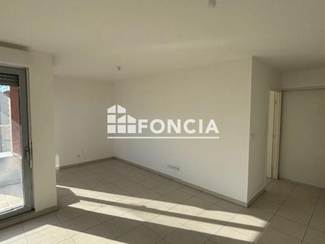 TOULON LA LOUBIERE SUPERBE T3 63m2 terrasse et parking sous sol RESIDENCE RECENTE