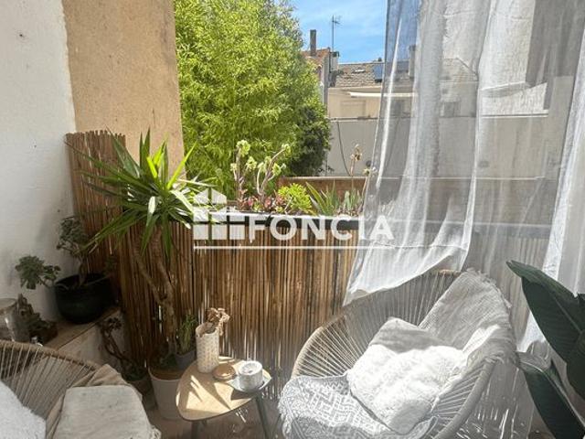 Toulon mourillon t2 avec balcon vendu loue