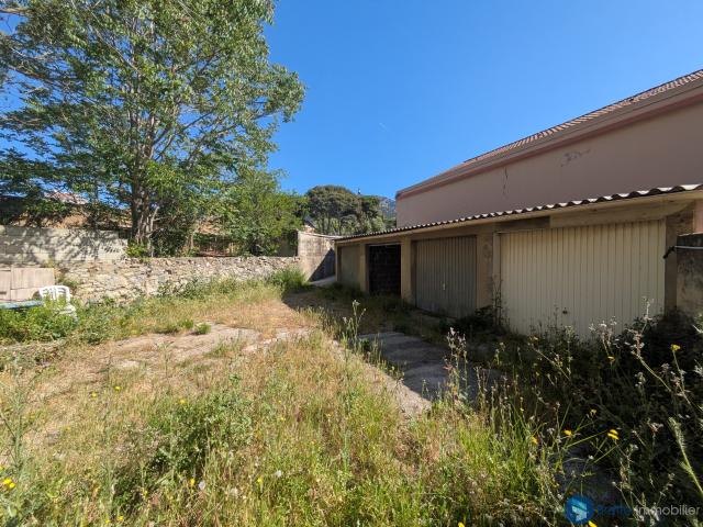 TOULON SAINT ROCH GARAGE