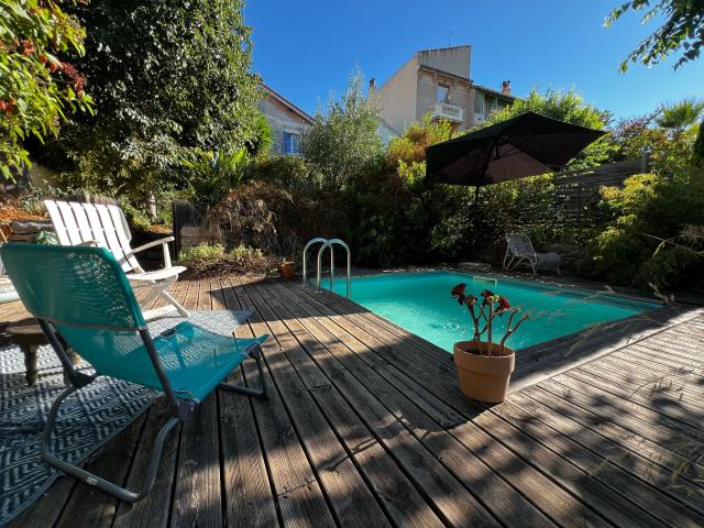 Toulon Siblas Un charme fou pour cette maison ancienne avec jardin et piscine