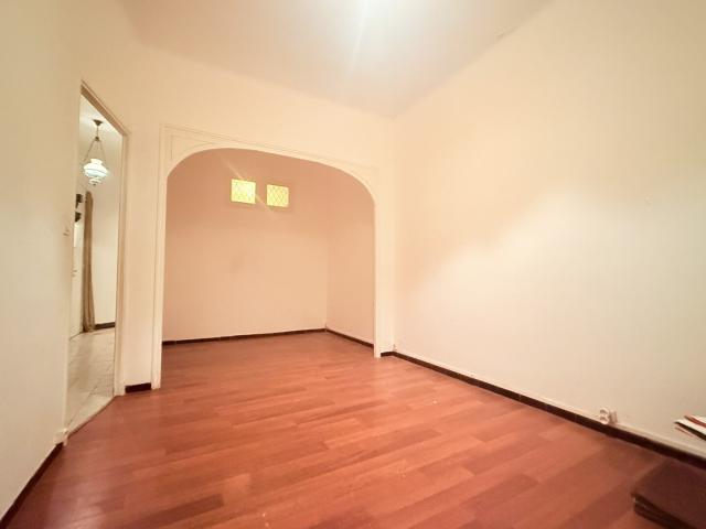 Toulon St Roch Appartement 2 pièces 48m² Terrasse 11m²