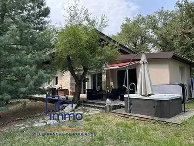 Toulonjac 12200 Achat / Vente maison 7 pièces t7 au dernier étage