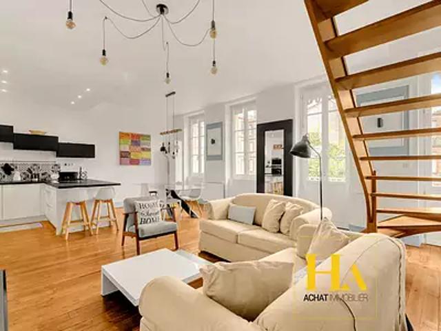Toulouse 31000 Achat / Vente appartement 6 pièces t6 au dernier étage cave