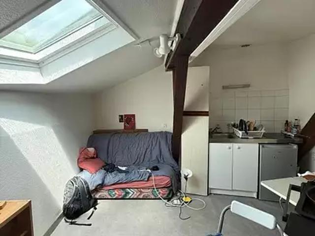Toulouse 31000 Achat / Vente appartement 1 pièce t1 au dernier étage