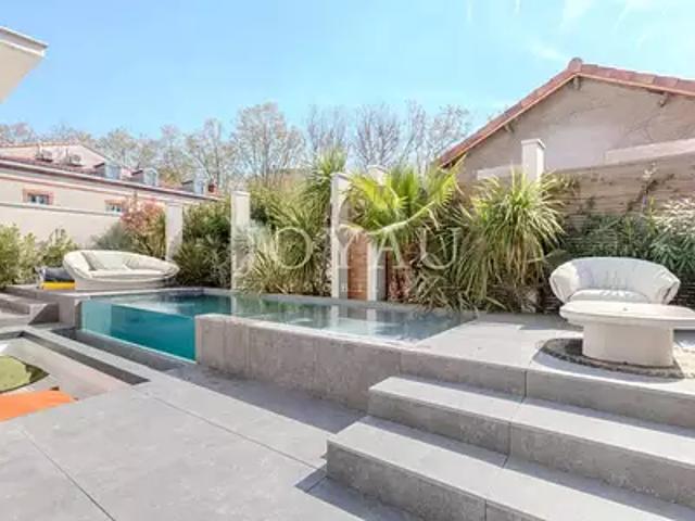 Toulouse 31000 Achat / Vente maison 8 pièces t8 piscine
