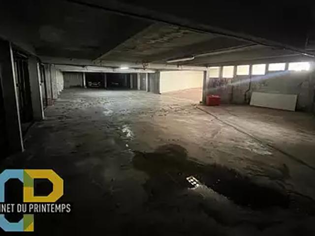 Toulouse 31000 Achat / Vente parking au dernier étage