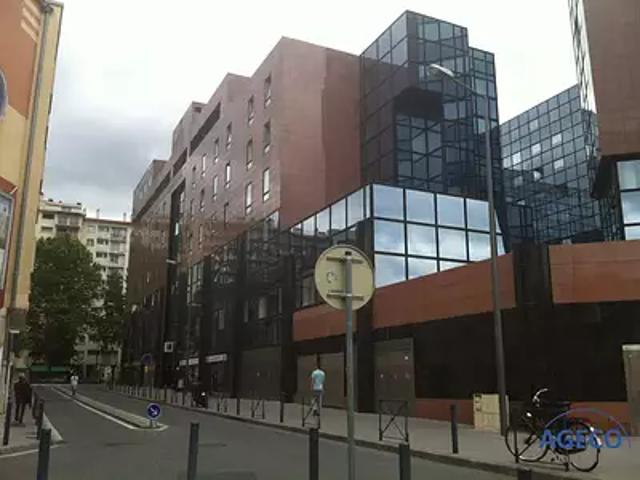 Toulouse 31000 Location appartement 1 pièce t1 au dernier étage
