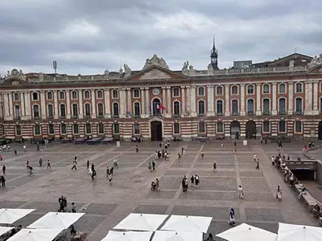 Toulouse 31000 Location divers