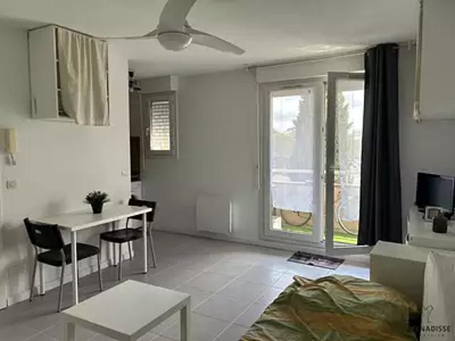 Toulouse 31100 Location appartement 1 pièce t1 parking