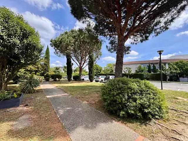 Toulouse 31200 Achat / Vente appartement 3 pièces t3 au dernier étage balcon