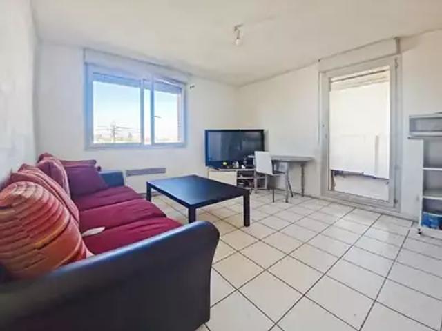 Toulouse 31200 Achat / Vente appartement 3 pièces t3 au dernier étage piscine