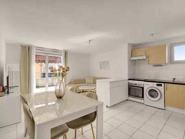 Toulouse 31200 Achat / Vente appartement 3 pièces t3 au dernier étage