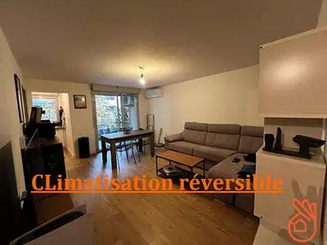 Toulouse 31200 Location appartement 2 pièces t2 balcon