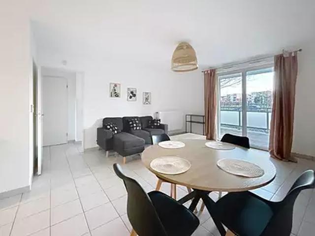 Toulouse 31200 Location appartement 3 pièces t3 terrasse