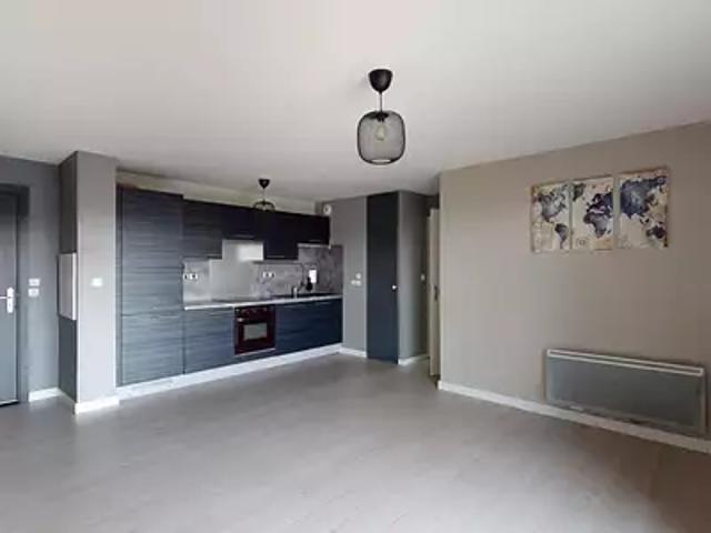 Toulouse 31200 Location appartement 3 pièces t3 terrasse balcon
