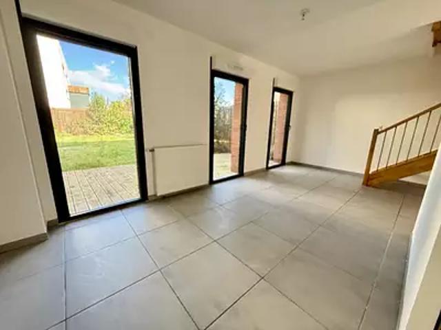 Toulouse 31200 Location maison 5 pièces t5