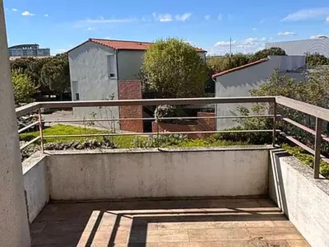 Toulouse 31300 Achat / Vente appartement 3 pièces t3 au dernier étage balcon