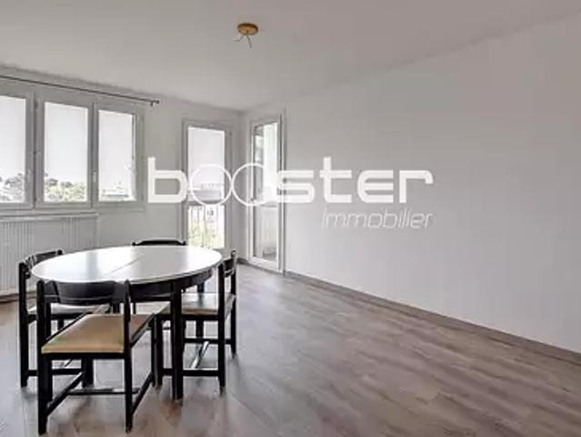 Toulouse 31400 Achat / Vente appartement 4 pièces t4 au dernier étage cave