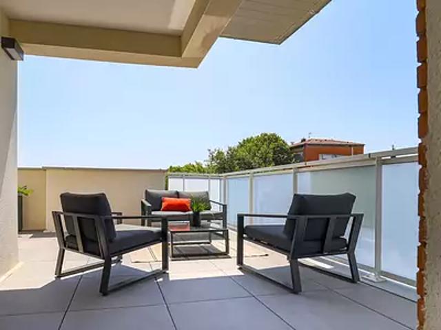 Toulouse 31400 Achat / Vente appartement 5 pièces t5 au dernier étage