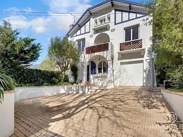Toulouse 31400 Achat / Vente maison 7 pièces t7 piscine