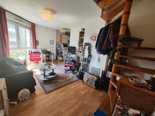 TOULOUSE 31400 – APPARTEMENT DUPLEX T1 BIS VENDU LOUÉ – PARKING, CELLIER, PISCINE