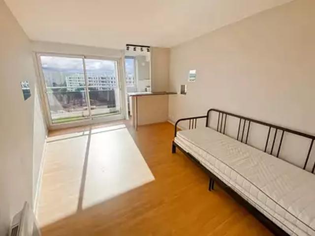 Toulouse 31400 Location appartement 1 pièce t1 au dernier étage