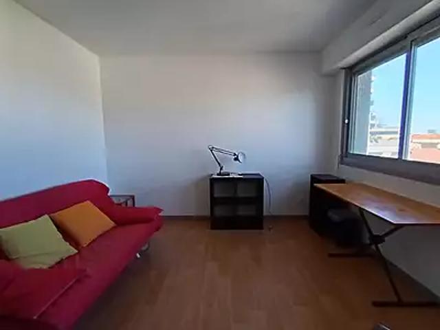 Toulouse 31400 Location appartement 1 pièce t1 au dernier étage