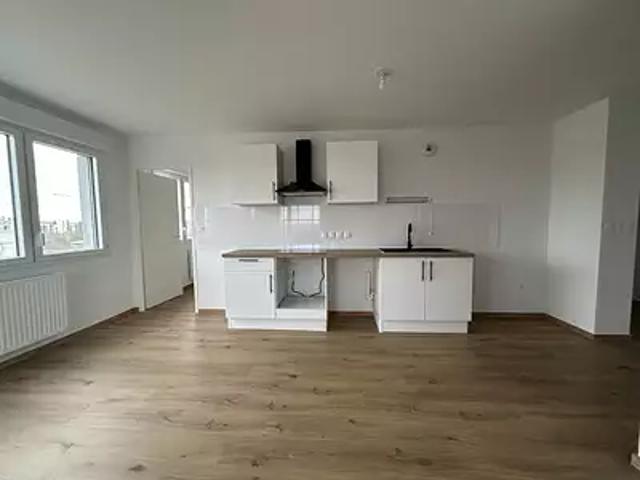 Toulouse 31400 Location appartement 3 pièces t3 au dernier étage