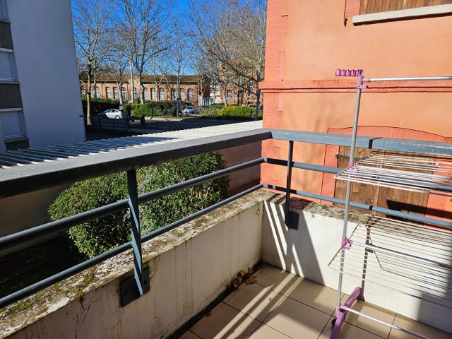 TOULOUSE APPARTEMENT T2 BALCON PARKING